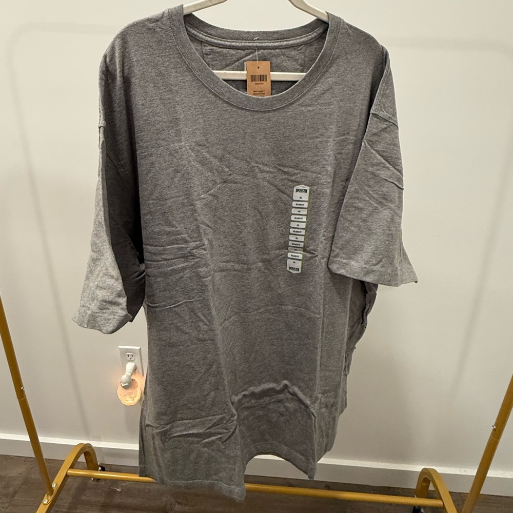 Duluth Trading Co Gray Short Sleeve Tee